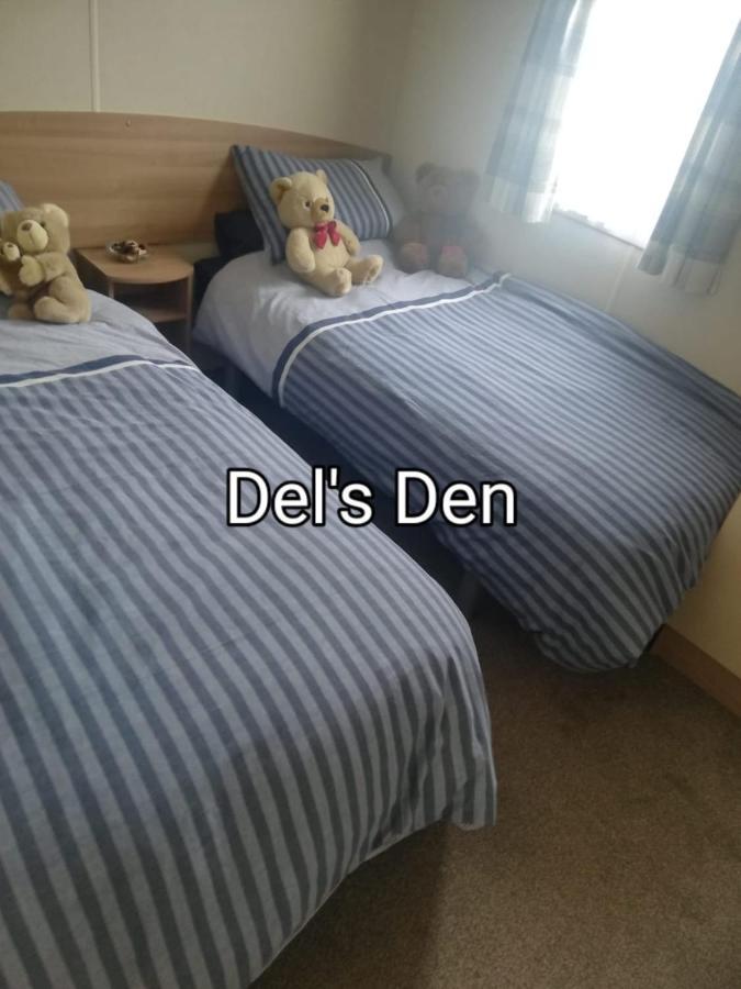 Del'S Den Lakeside Weeley Bridge المظهر الخارجي الصورة