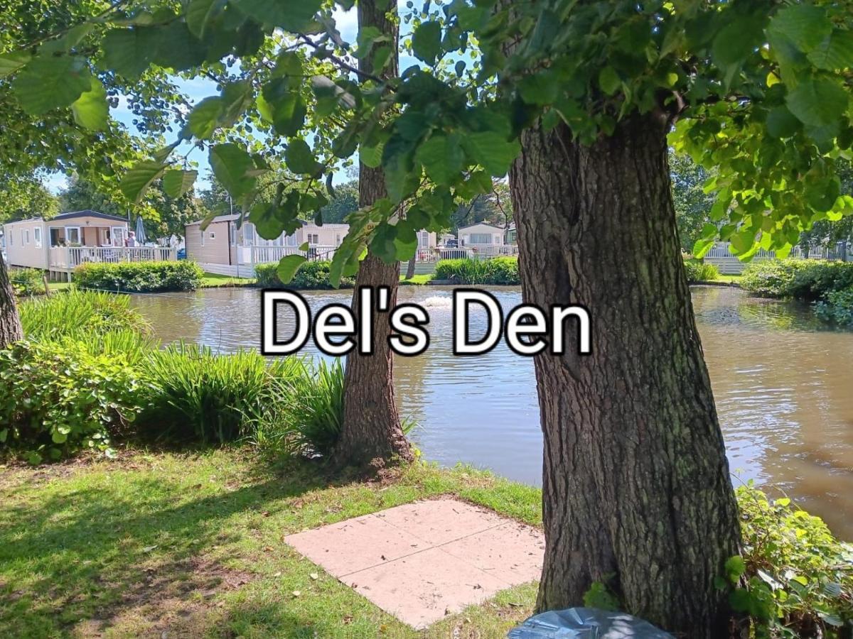 Del'S Den Lakeside Weeley Bridge المظهر الخارجي الصورة